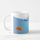 Mug Poisson rouge sous l'aquarium de l'eau (Gauche)