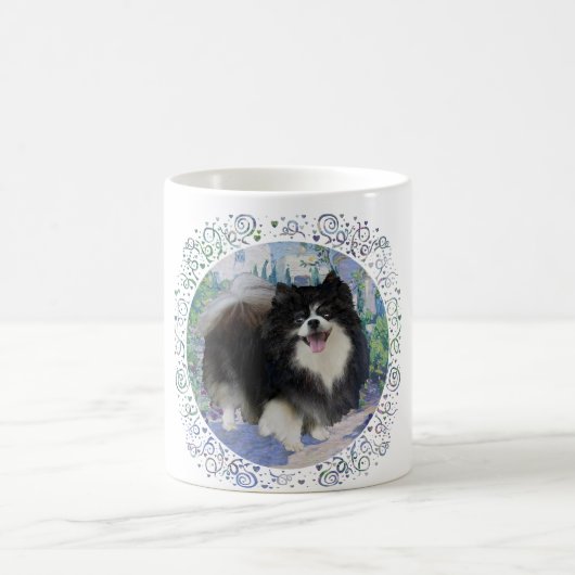 Mug Poméranie dans un jardin fleuri (Centre)