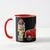 Mug Pompier Nutcrackers avec petits camions rouges (Gauche)