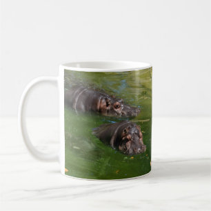 Mug **"Pondside Play : Deux Hippopotames nageant ensem