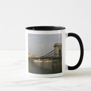 Mug pont de chaîne de Szechenyi (pont de chaîne de Sze