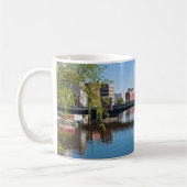 Mug pont de la rue state franchissant la rivière milwa (Gauche)