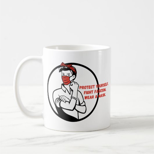 Mug Porter un modèle de Riveter Masque (Gauche)