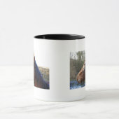 Mug Portrait de cheval brun le jour froid (Centre)