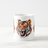 Mug Portrait de tigre grinçant. (Centre)