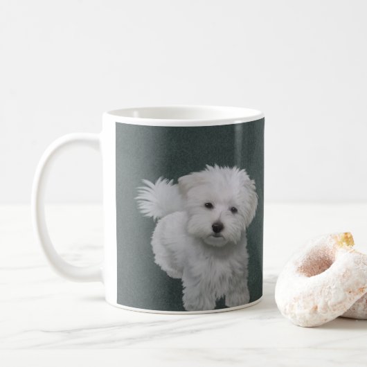 Mug Portrait d'un petit chien blanc (Avec donut)