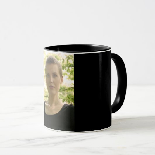 Mug Portrait d'une jeune fille (Devant droit)