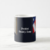 Mug Portrait officiel du président Donald Trump 2017 (Centre)