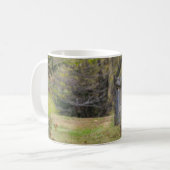 Mug Pose de café Pose de clôture d'écureuil (Devant gauche)