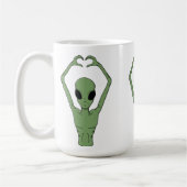 Mug Pose du cœur extraterrestre (Gauche)
