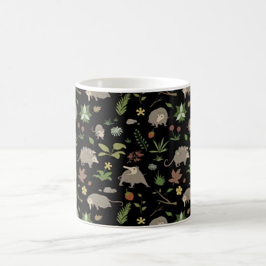 Mug Possum dans un champ de Berry en noir (Centre)
