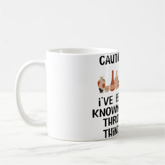 Mug Poterie drôle jeter des choses pour l'artiste en c