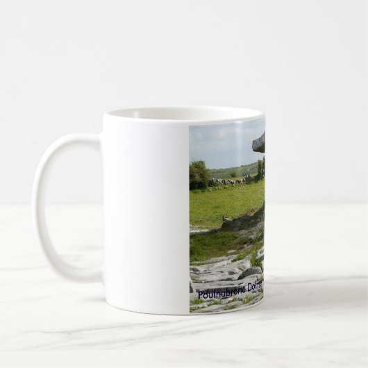Mug Poulnabrone Dolmen, The Burren, Clare, Irlande (Gauche)
