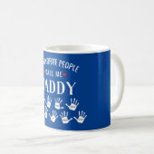 Mug Pour des noms de Handprint d'enfants de papa ou de (Devant droit)