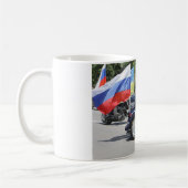 Mug Poutine monte un tricycle ! (Gauche)