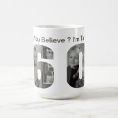 Mug Pouvez-vous croire que vous avez 60 ans ? Collage  (Centre)
