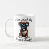 Mug Powered by Boxer Kisses – Funny Boxer Dog Graphic (Gauche)
