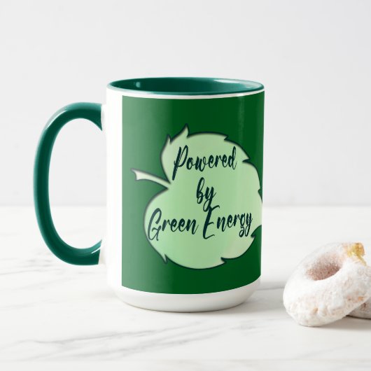 Mug Powered by Green Energy St Patrick’s Day caneca (Avec donut)