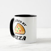Mug 'Powered by Pizza' (Alimenté par la pizza) (Devant gauche)