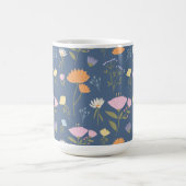 Mug Prairie colorée sur fond bleu (Centre)