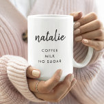 Mug Préférence de boisson | Nom moderne minimaliste él<br><div class="desc">Simple, élégant tasse de préférence de boisson personnalisée qui peut facilement être personnalisé avec votre nom et votre préférence de boisson ( thé / café / lait / sucre / biscuits ). La tasse à café parfaite pour laisser vos collègues ou les proches n'oublient jamais votre commande de boisson !...</div>