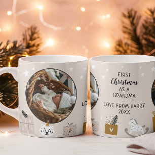 Mug Premier Noël en photo grand-mère beige jaune