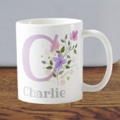 Mug Premier nom initial plus Charlie avec fleurs
