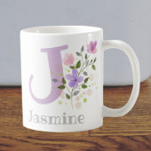 Mug Premier nom initial plus Jasmine avec fleurs