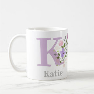Mug Premier nom initial plus Katie avec fleurs