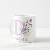 Mug Première initiale plus le nom Danielle avec des fl (Devant gauche)