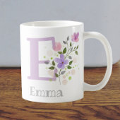Mug Première initiale plus le nom Emma avec des fleurs