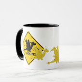 Mug Prenez garde du signe de dragons de bande dessinée (Devant gauche)