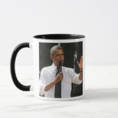 Mug Président Barack répond à des questions sur (Gauche)