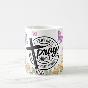 Mug Prière florale dessus, par-dessus, à travers