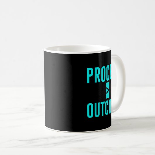 Mug Process Greater Than Outcome Growth Mindset Motiva (Devant droit)