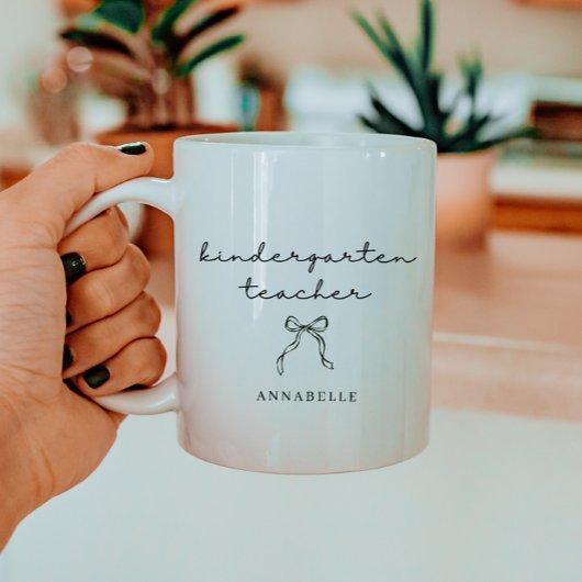Mug Professeur de Maternelle Écriture Noire Minimalist