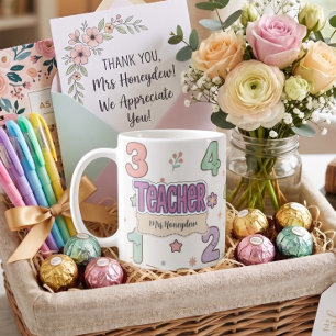 Mug Professeur d'école violet motif de nombres