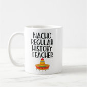 Mug Professeur d'histoire régulière Nacho (Gauche)