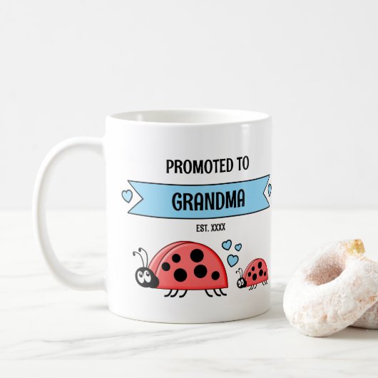 Mug Promoted to grandma ladybugs blue (Avec donut)