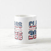 Mug Promotion 2026 Drapeau USA Diplômé (Centre)