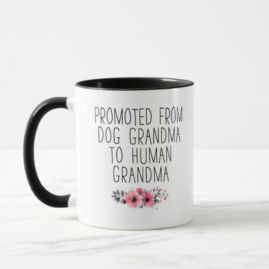 Mug Promu À Grand-Mère Humaine De Grand-Mère De Chien (Gauche)