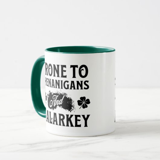Mug Prone to Shenanigans and Malarkey St Patrick's Day (Devant gauche)
