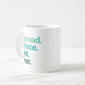 Mug Propager la paix sans craindre la typographie vert (Devant gauche)