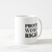 Mug Protéger les droits des femmes (Devant droit)