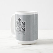 Mug Proverbes 27:17 Iron Sharpens Fer Mug, Coupe Cadea (Devant gauche)