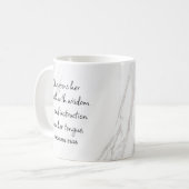 Mug Proverbes 31 Verset de la Bible Marbre Gris Blanc (Devant gauche)