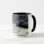 Mug Psaume 91:4 Il vous couvrira de ses plumes (Devant droit)