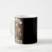 Mug Pullin Wire Til I Retire Funny Electrician Lineman (Devant gauche)