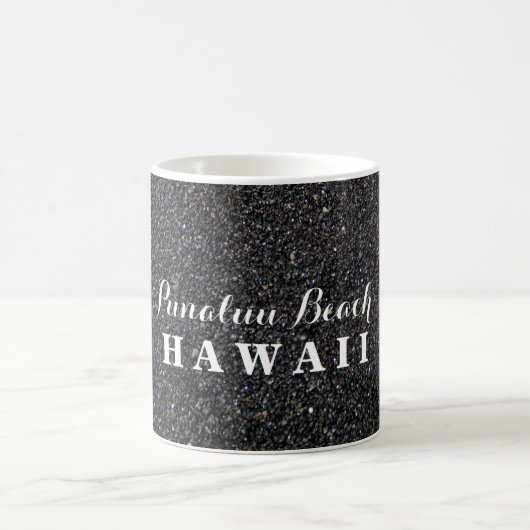 Mug Punalu'u Beach Hawaii - Photo de plage de sable no (Centre)
