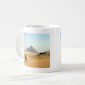 Mug pyramide de chameau (Devant gauche)